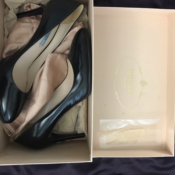 100% Auth. Prada Black Heels - Near Mint Cond. - Picture 1 of 8